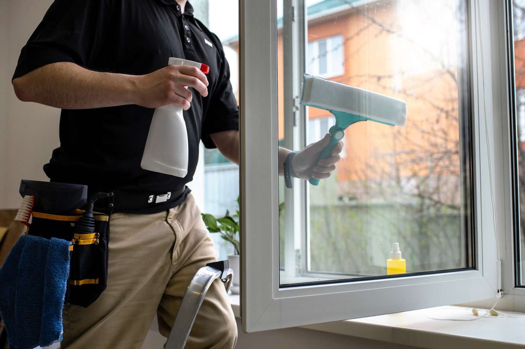 Sparkling Windows with Convenient Home Visits